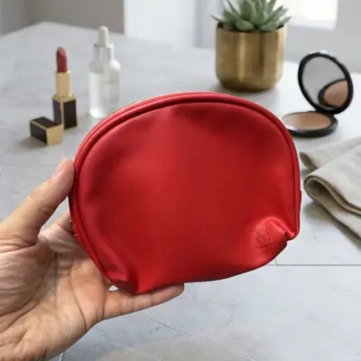 Petite pochette rouge