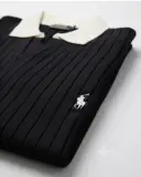 T-shirt polo