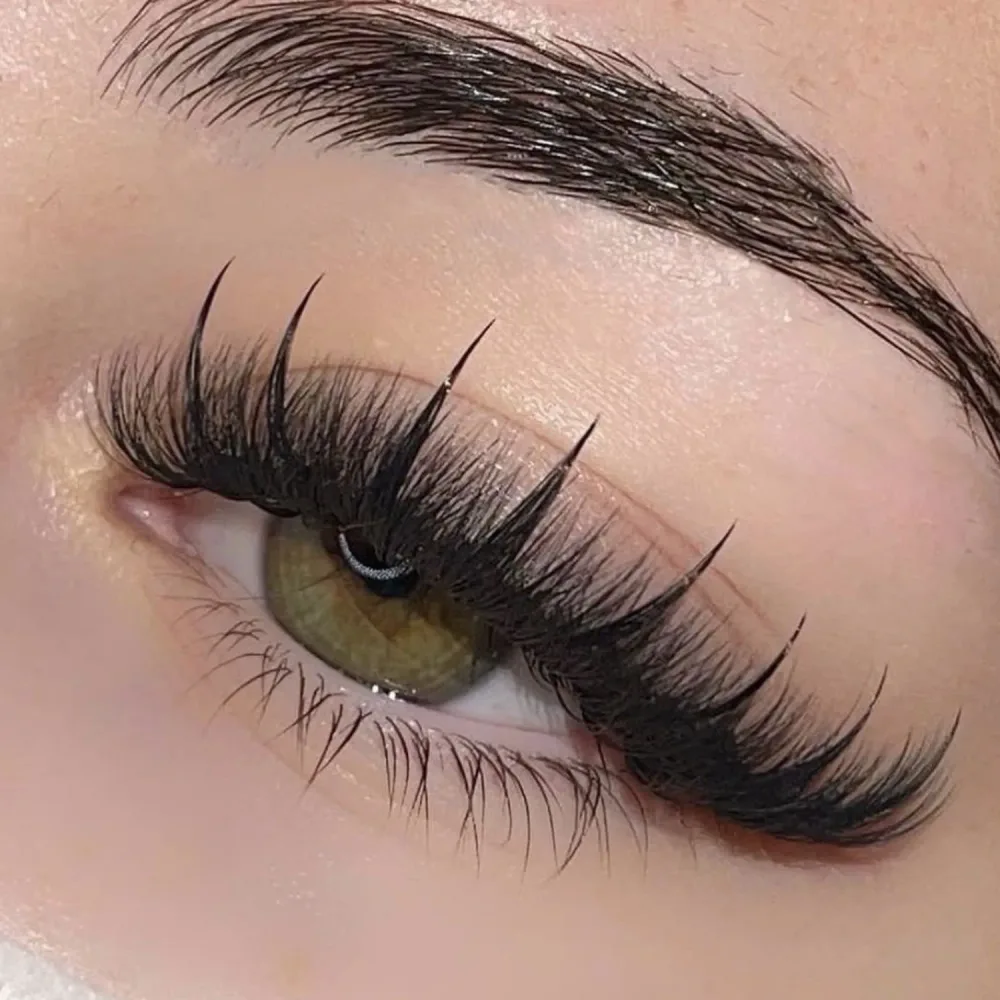 thick anime lashes