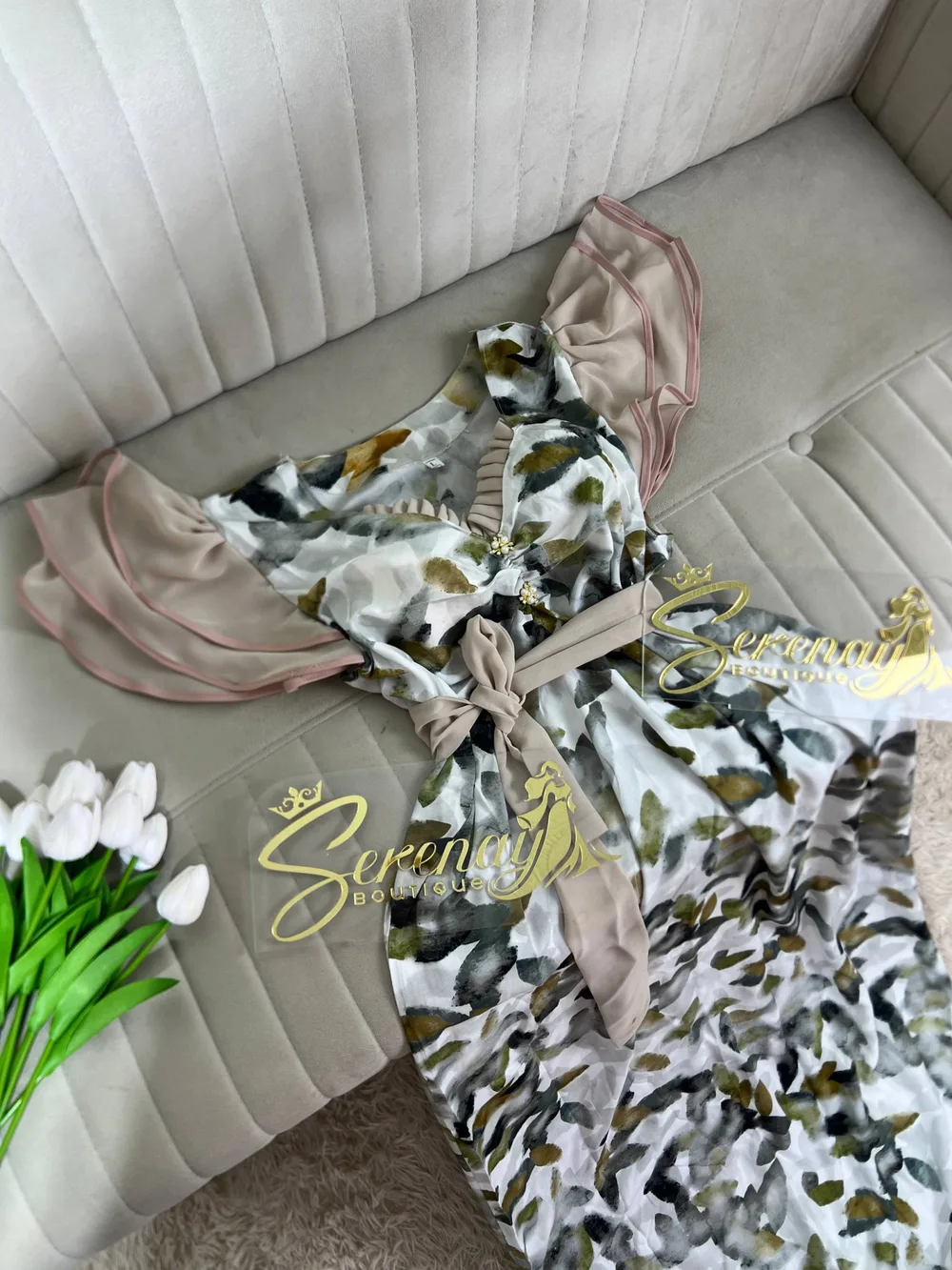 قندورة الريشة