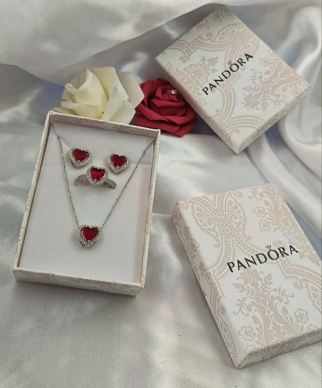 PARURE PANDORA