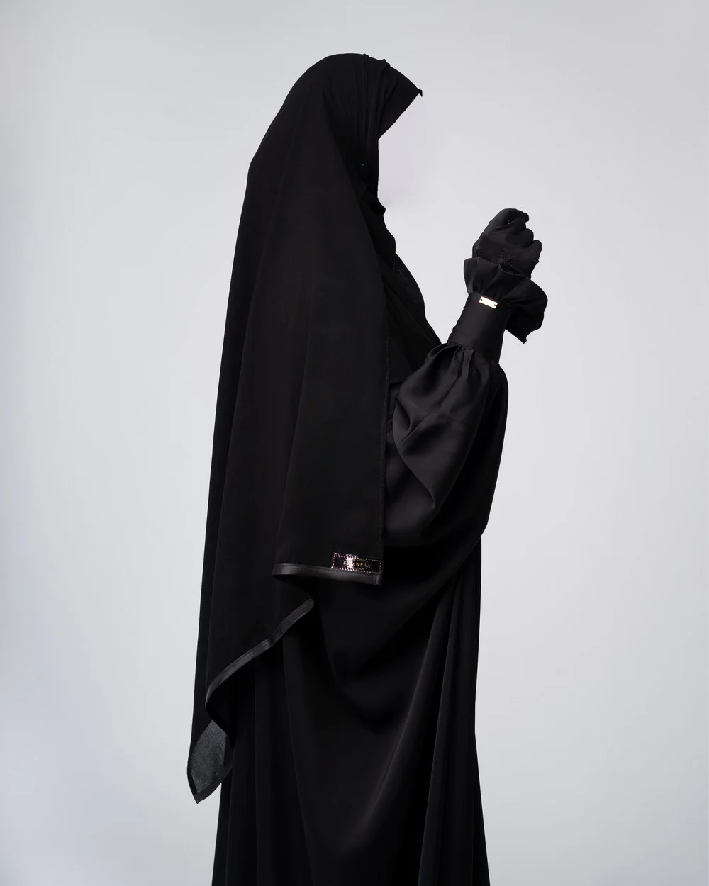 عباءة لين