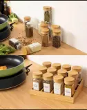 pots à épices avec couvercles en bambou