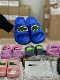 claquettes lacoste