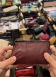 Porte-monnaie en cuir véritable à fermoir métallique clic-clac