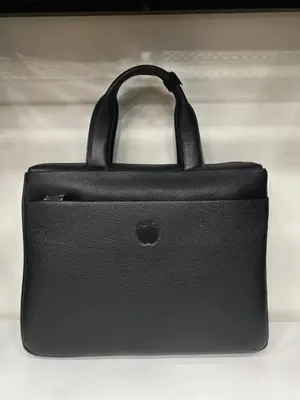 Cartable APPLE en cuir véritable