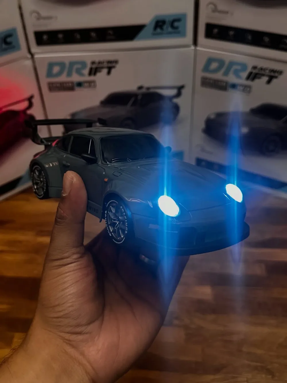 سيارة Porsche 911 الكهربائية للأطفال 🏎️⚡