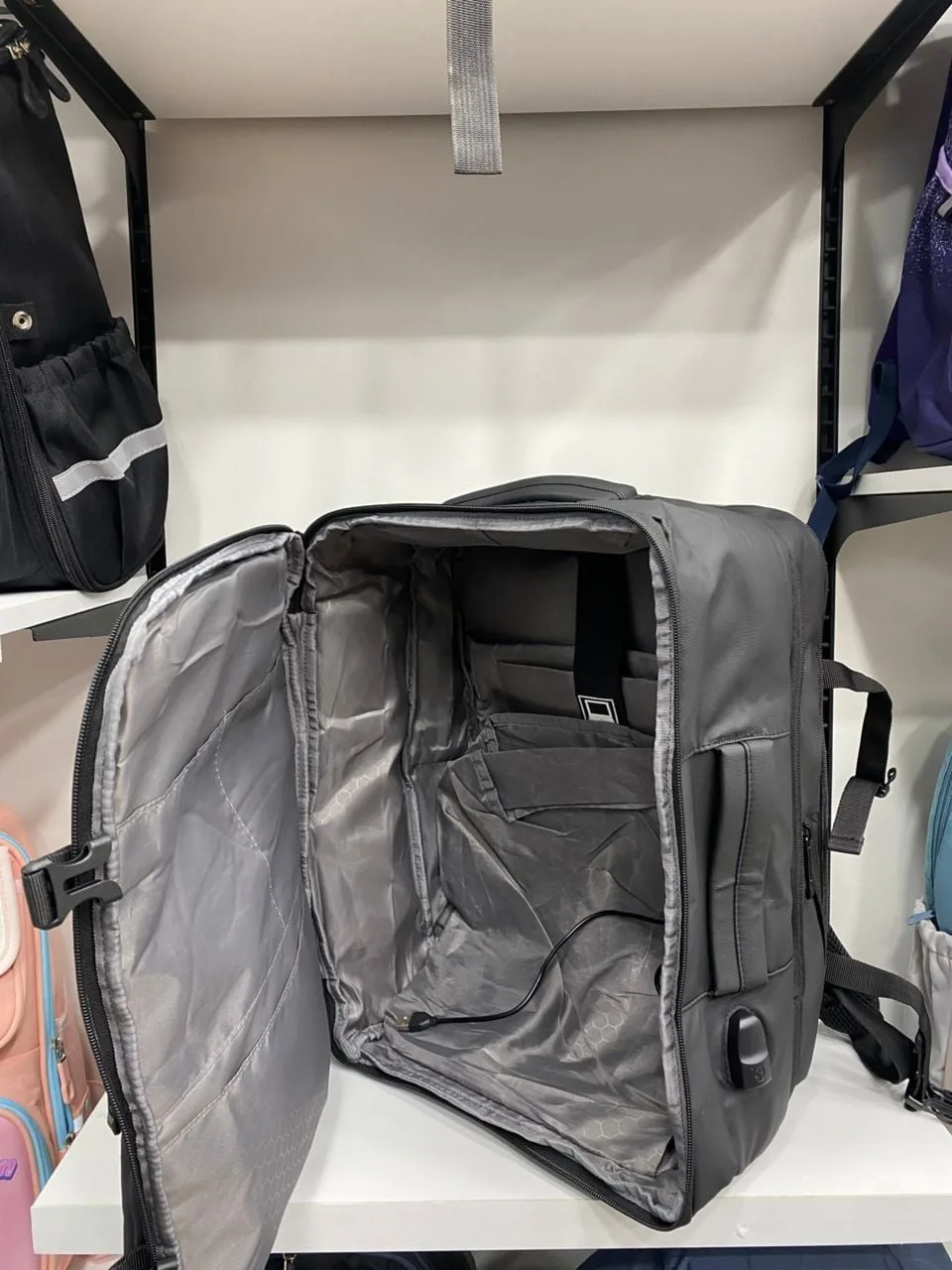 Sac a Dos Cartable avec Compartiment Chaussures 17 Pouces