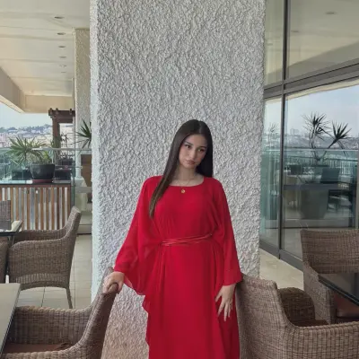 Modèle princesse Aura Création Robe d’hôtesse