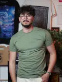 تيشرت ريغيلار            T-shirt regular