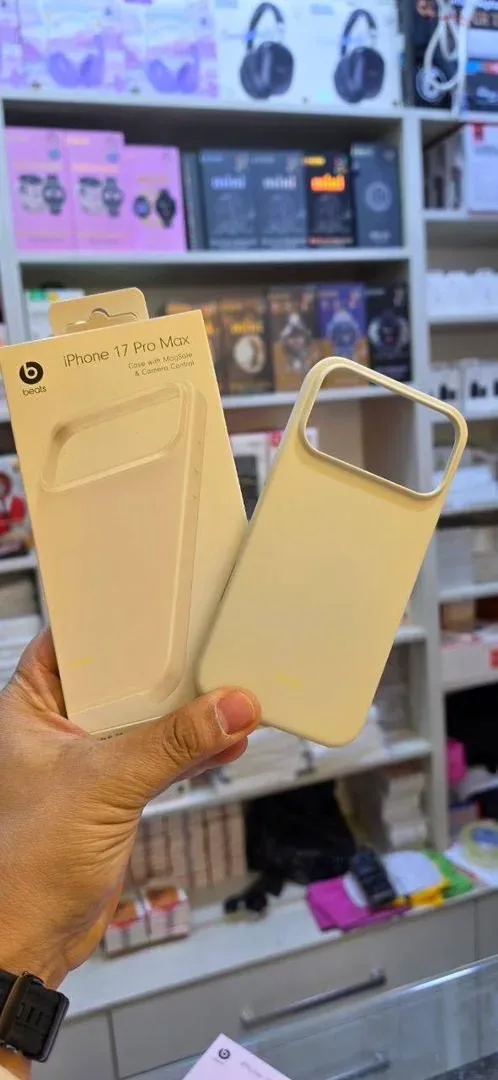 Antichoc beats iPhone 17 pro max