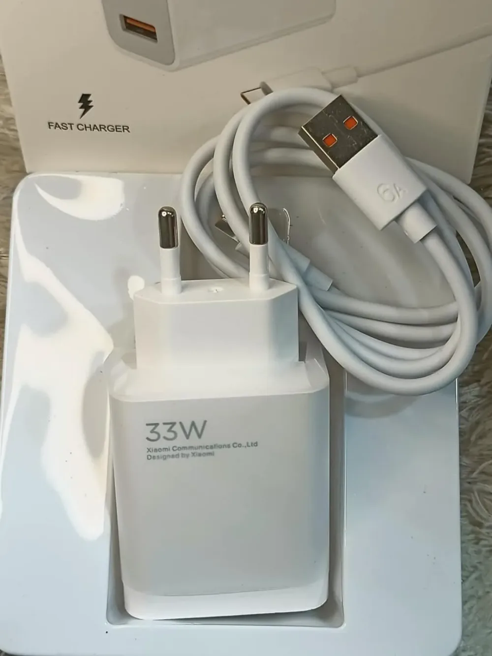 Chargeur MI 33W