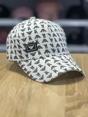 كاسكيطة اومبوريو ارماني Emporio Armani