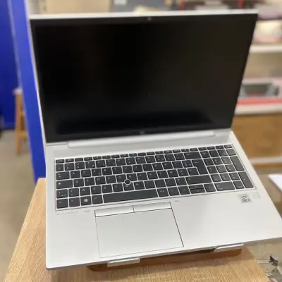 USED LAPTOP HP : ELITE BOOK 850 G7 I5 10 EME 16G / SSD 256 / C. GRAPHIQUE NVIDIA 2G MX250