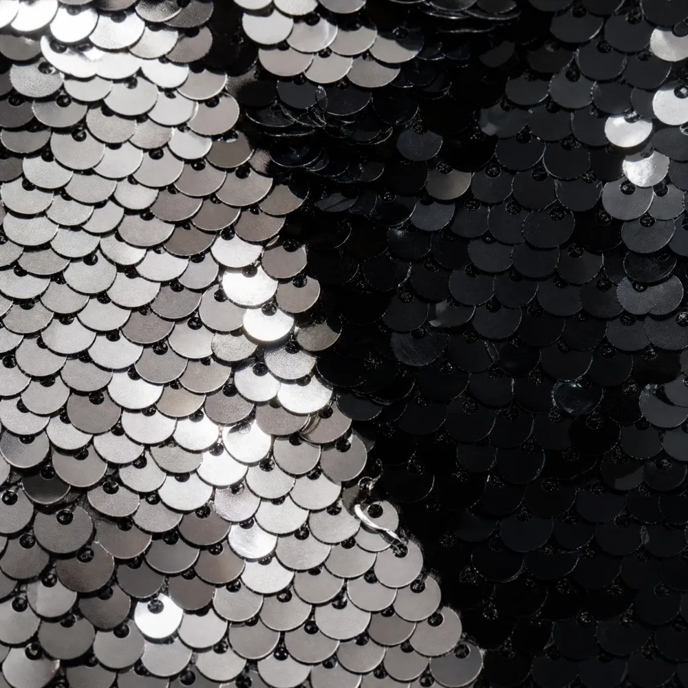 ✨ Pochette Sequins Réversibles Noir & Argent