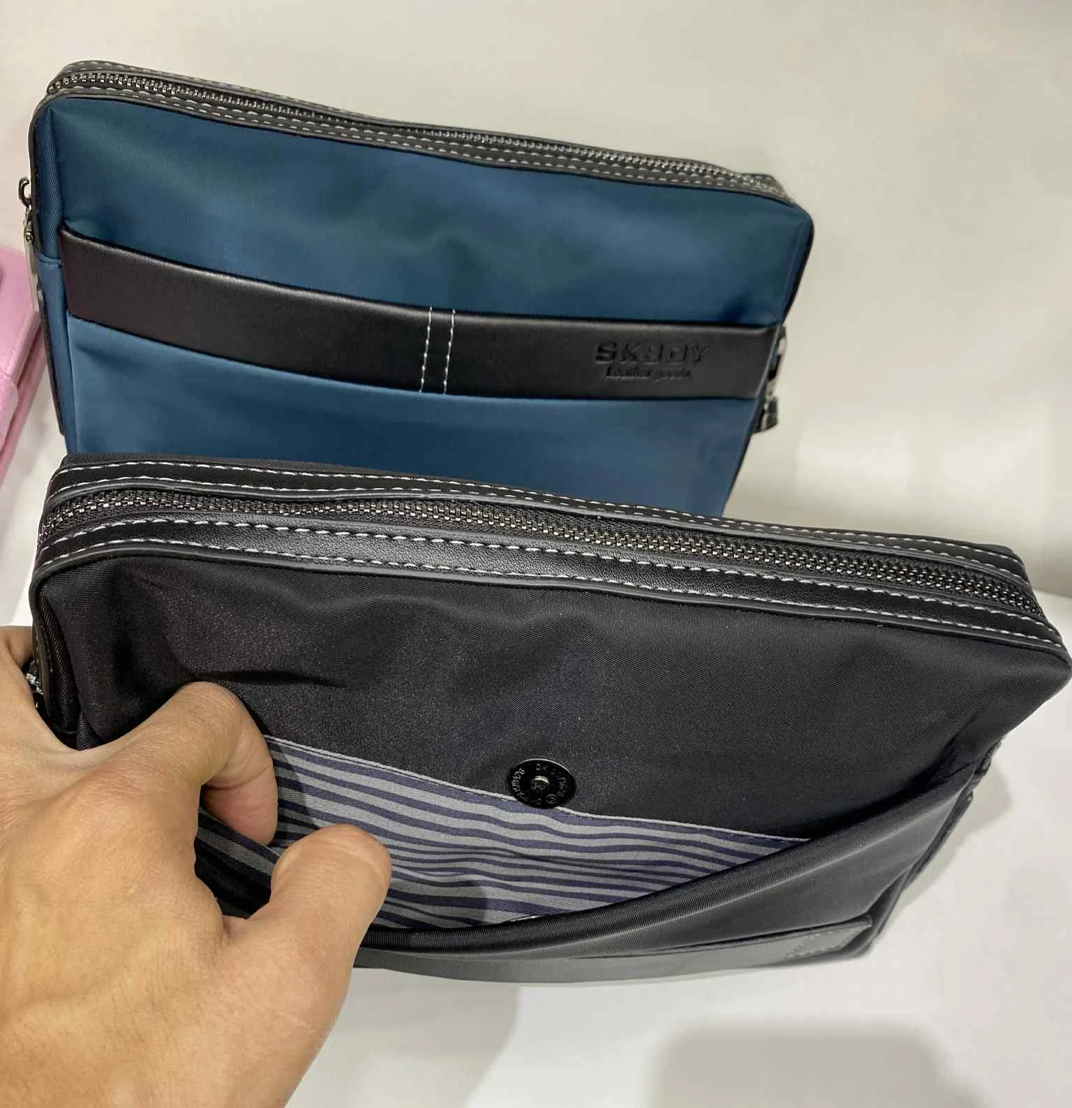 Pochette en toil oxford