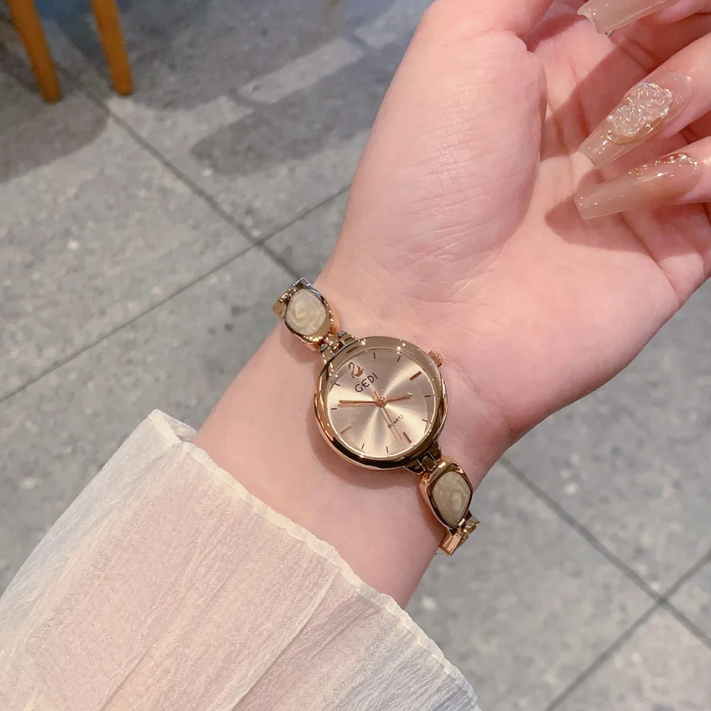 Montre GEDI Élégance — Bracelet Rose Gold & Perles Nacrées