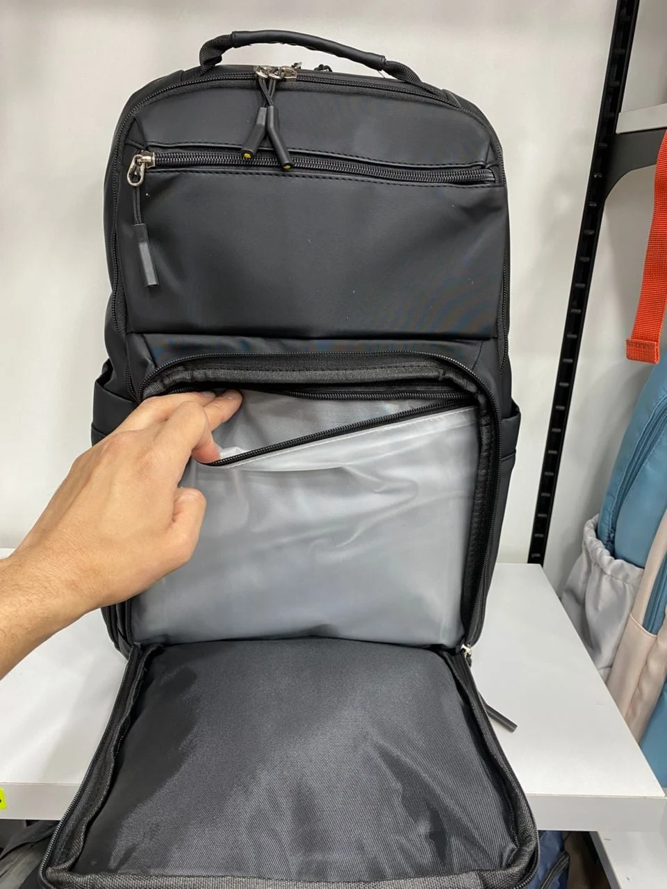 Sac à dos pour laptop et voyage+compartiment chaussures