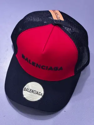 كاسكيطة شبكة بالنسياغا Balenciaga