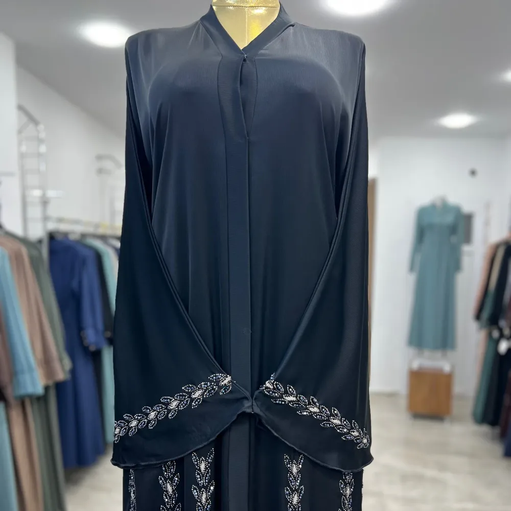 عباية دبي