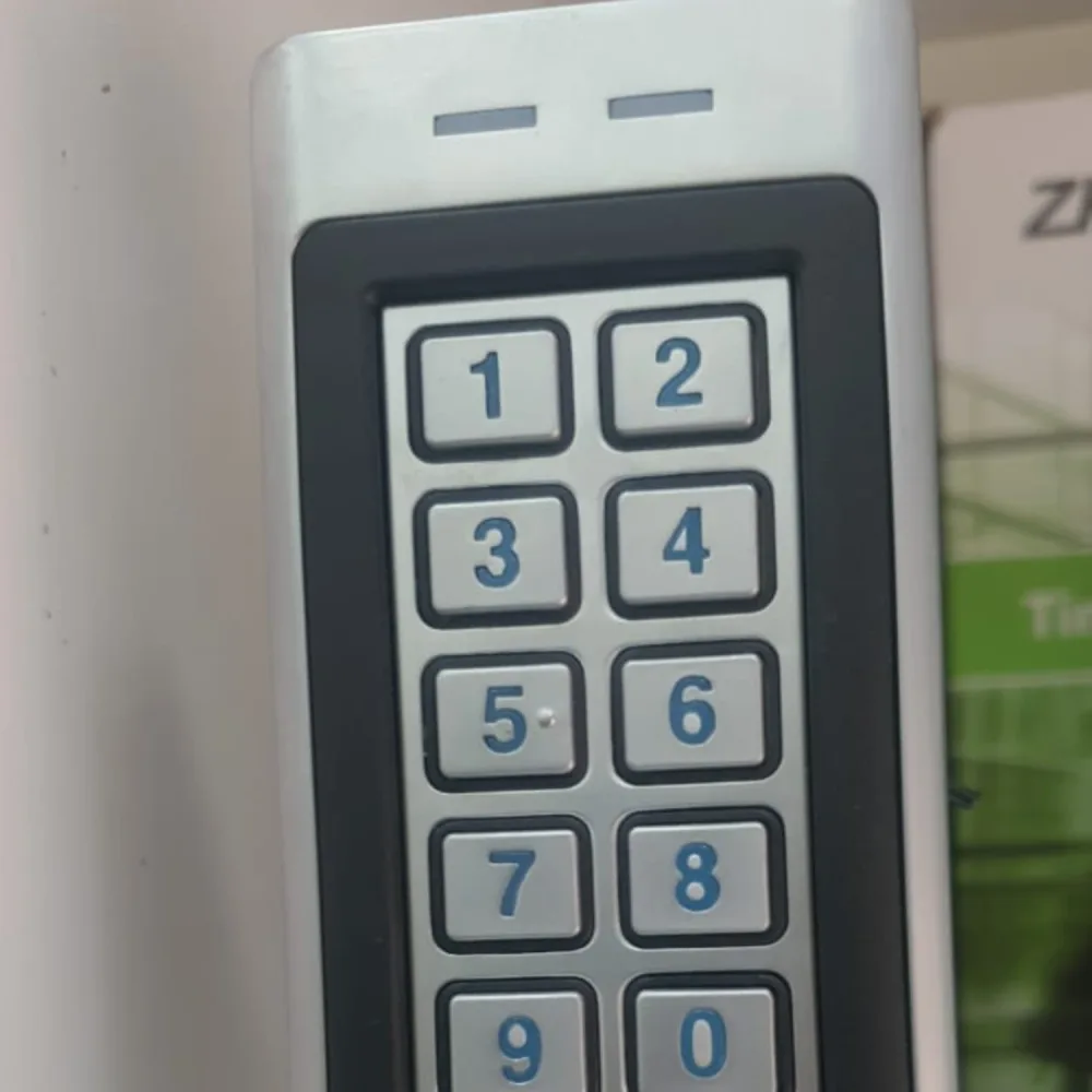 جهاز التحكم في الدخول ZKTeco MK-V