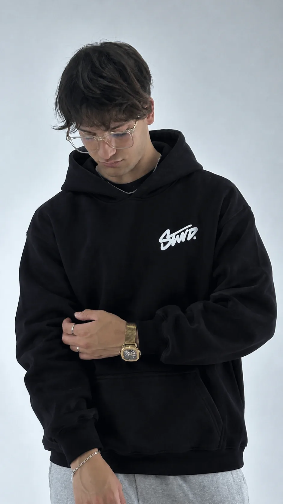 Hoodies tendance ( Stwd - Stussy - Essentials )