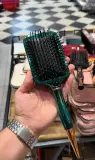 Brosse à Cheveux Professionnelle - Coussin d'Air Massant