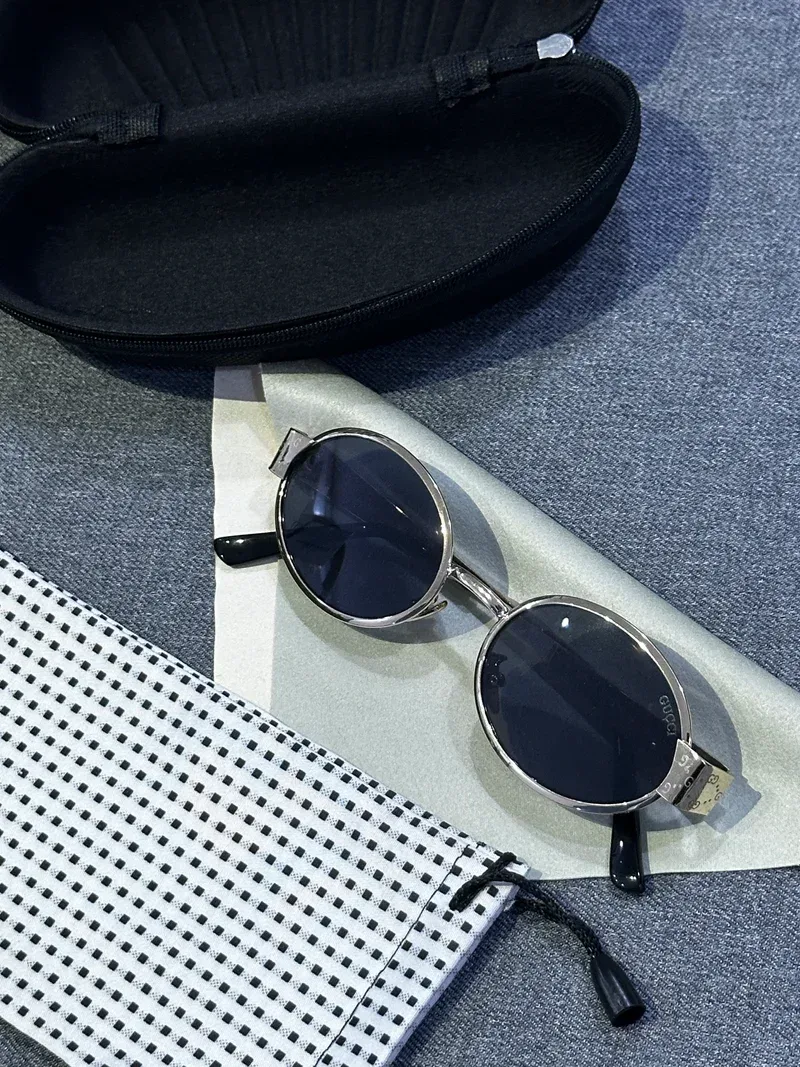 نظارات غوتشي Gucci روفلي ازرق