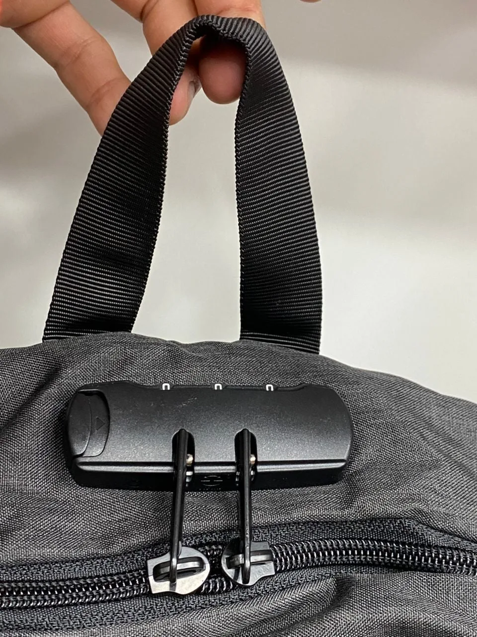 Sac à dos TZOWLA ordinateur et voyage antivol 17 pouces