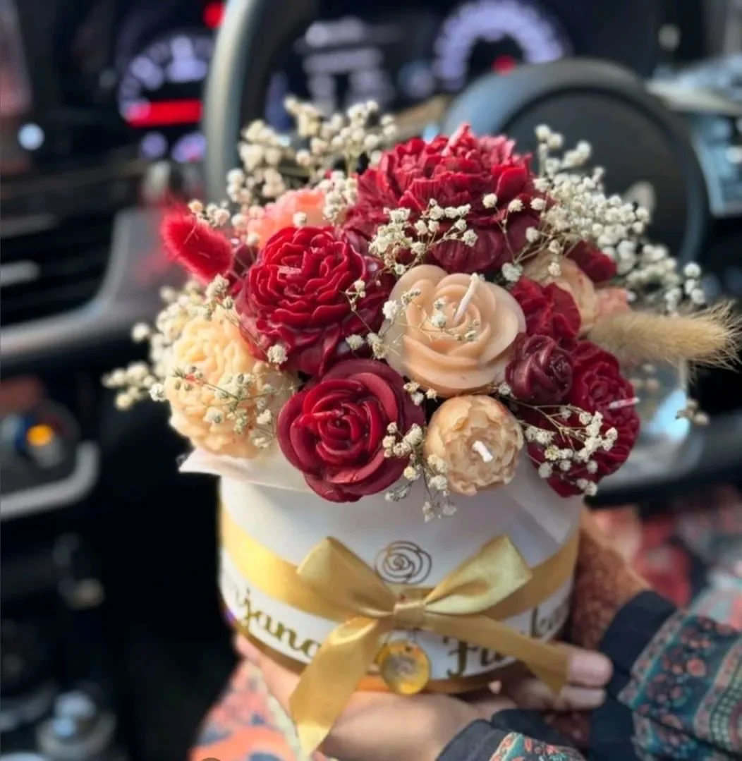 باقة ورود معطرة يشمع النحل للزينة و تقدم كهدية