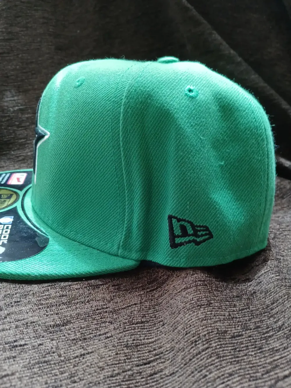 flat green cap