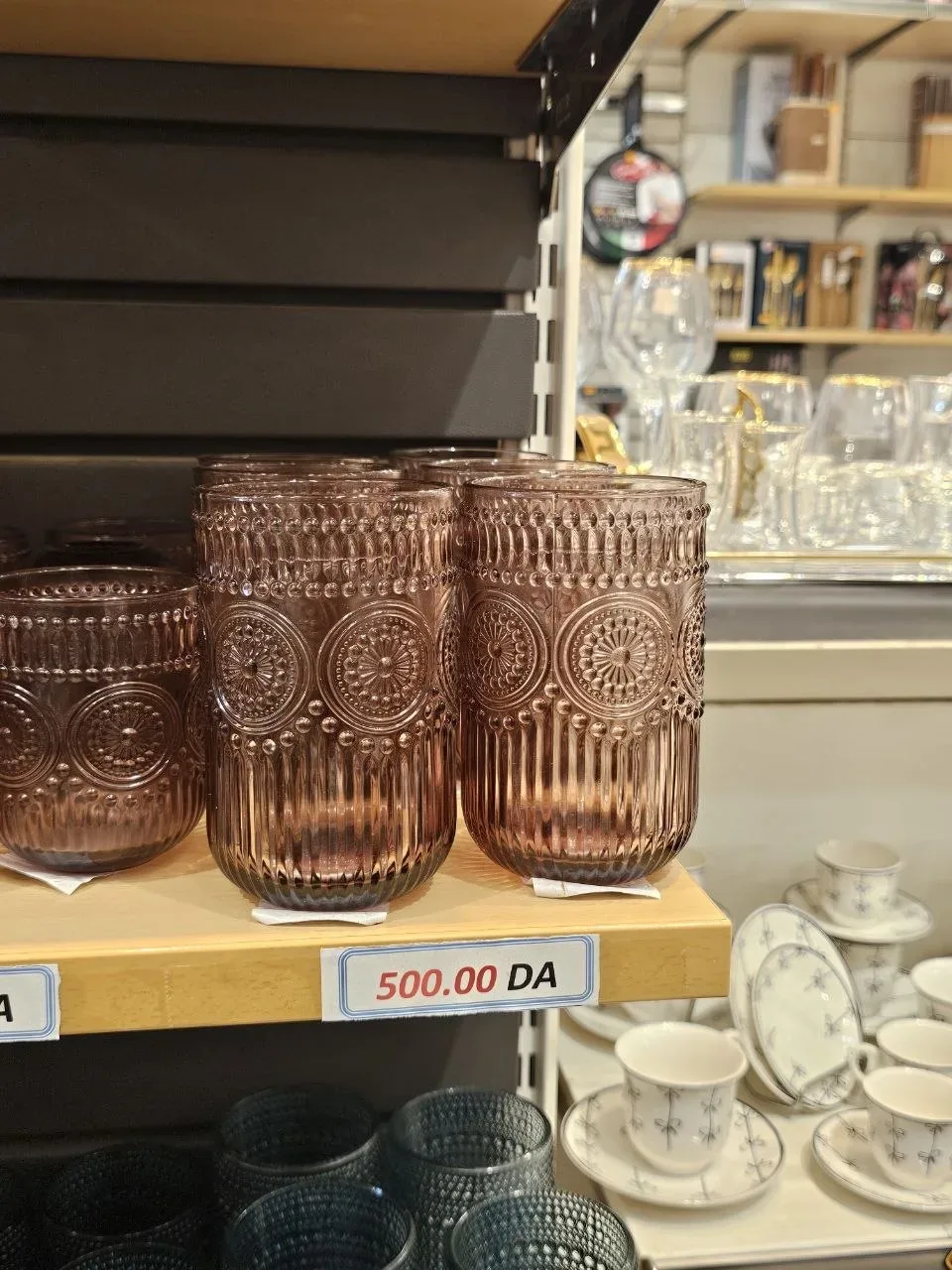 COLLECTION DE VERRES DÉCORÉS -ROSE POUDRE