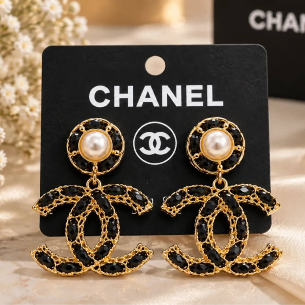 Boucles d'oreilles CHANEL