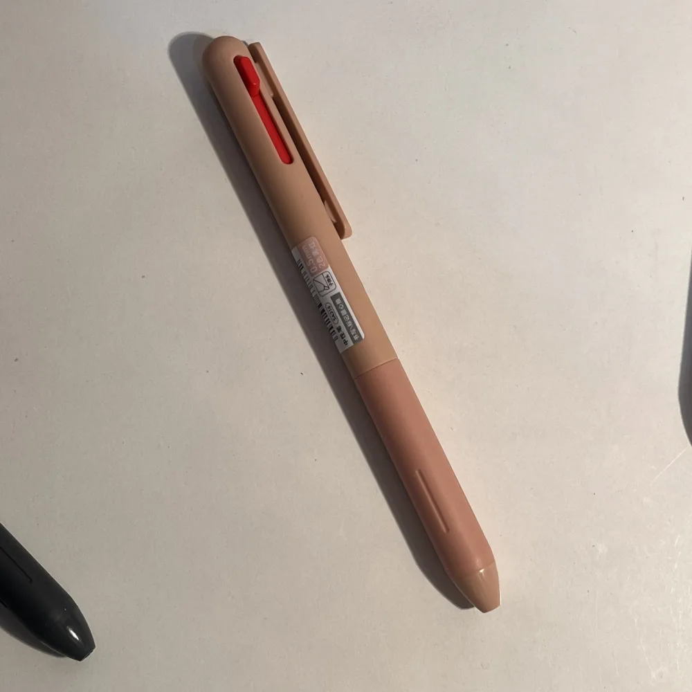 Multi pen