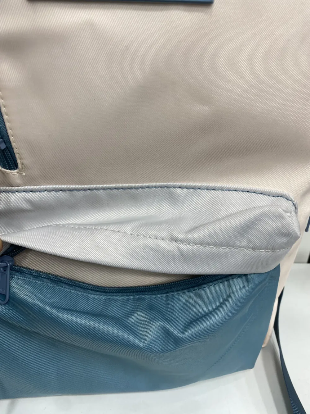 Sac à Dos Scolaire Urban – Grande Capacité & Style Tendance