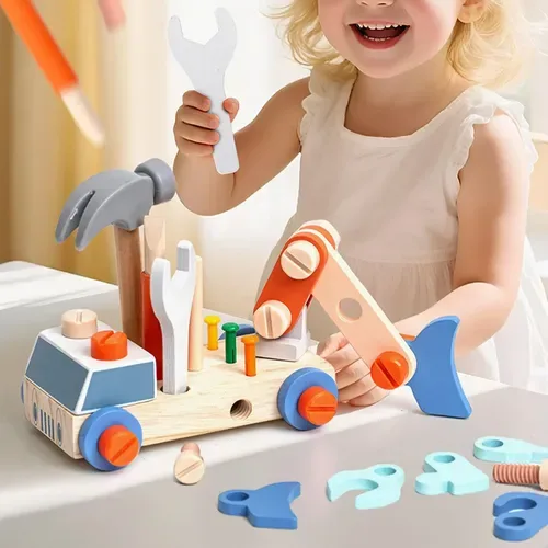 (Nut disassembly and assembly engineering vehicle