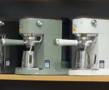 De'Longhi Dedica machine a café