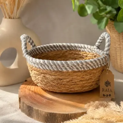 Petit panier, raphia