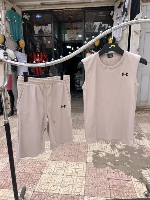 Ensemble under armour