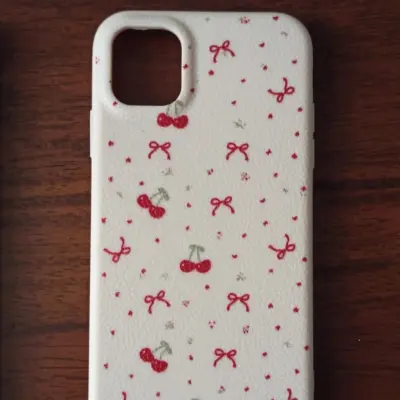 iphone 11 coquette