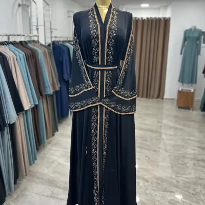 عباية دبي