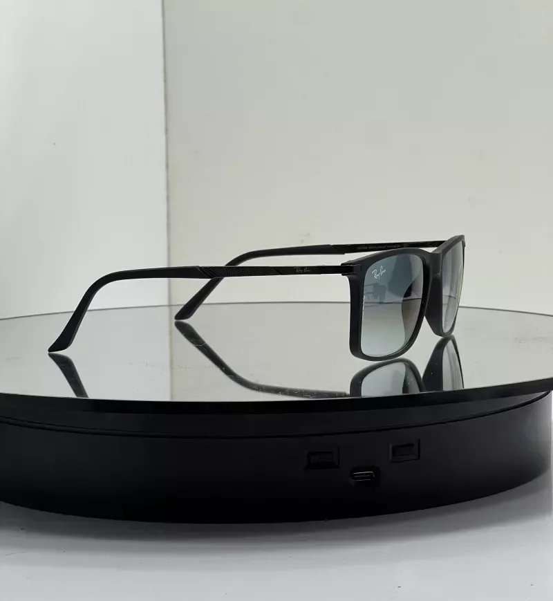 RAYBAN CLASSIC
