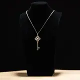 UNLOCKED AQUAMARINE NECKLACE
