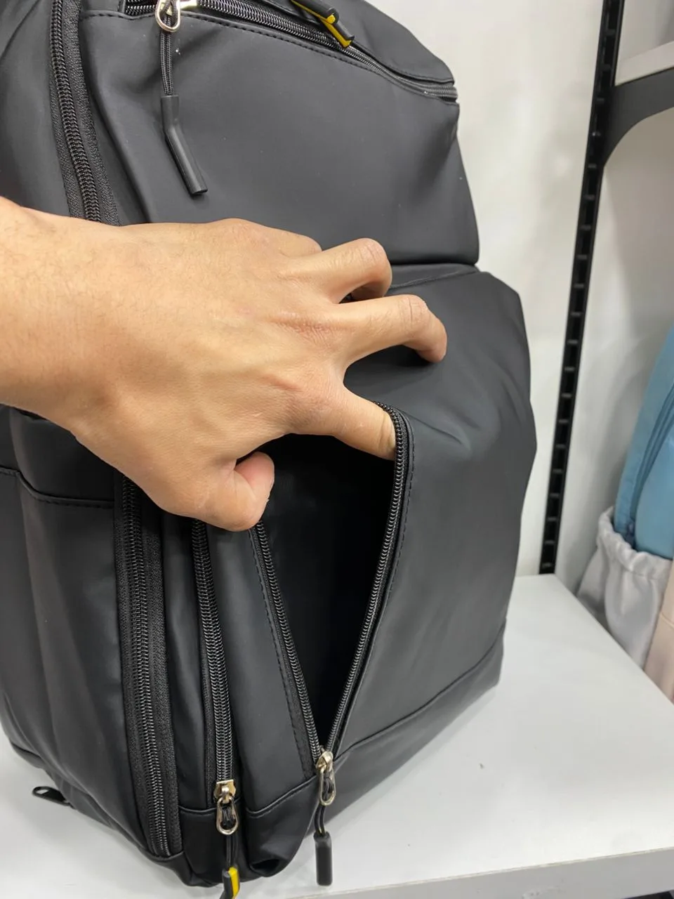 Sac à dos pour laptop et voyage+compartiment chaussures