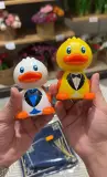 Canard Marcheur en Smoking – Duo Blanc & Jaune