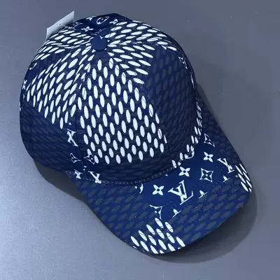 كاسكيطة لويس فويتون Louis Vuitton ازرق