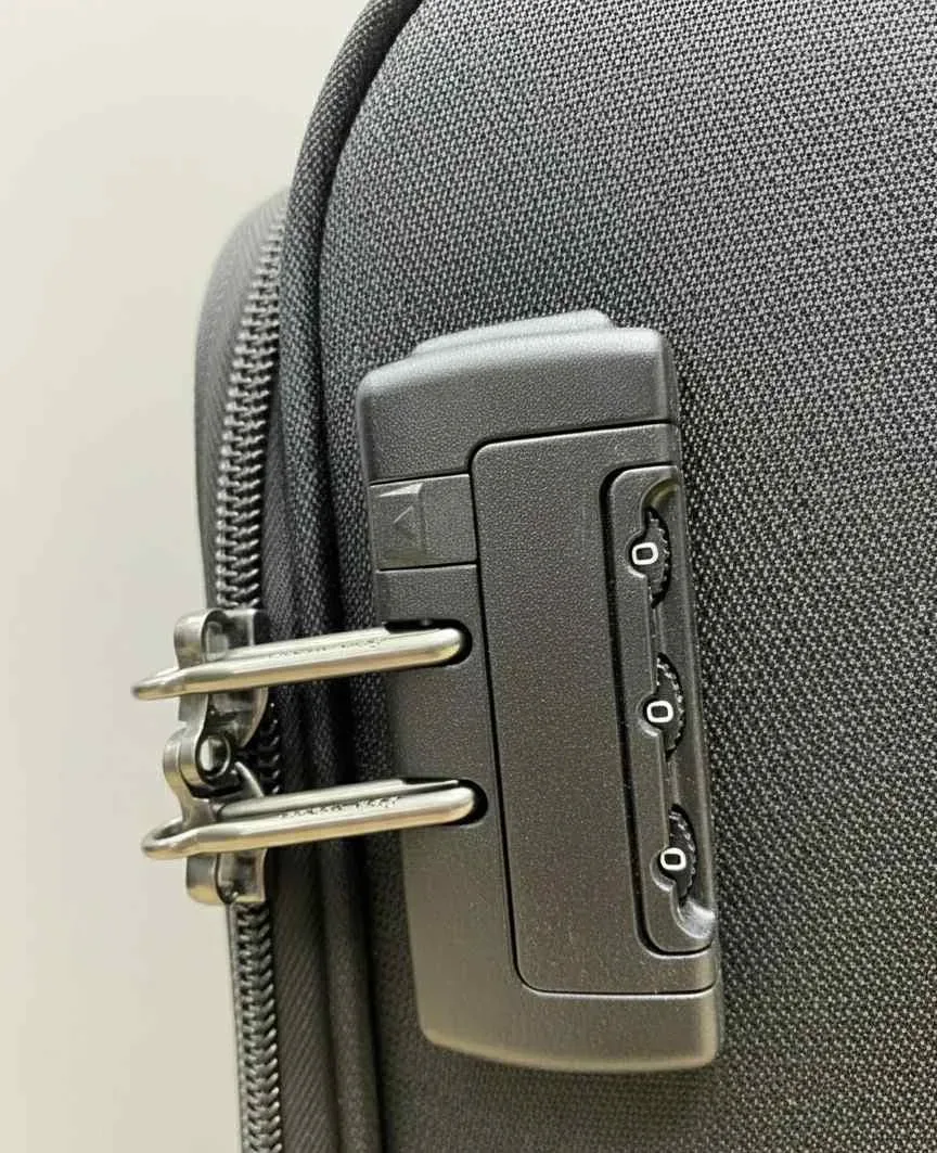 Valise pilote cabine serrure TSA