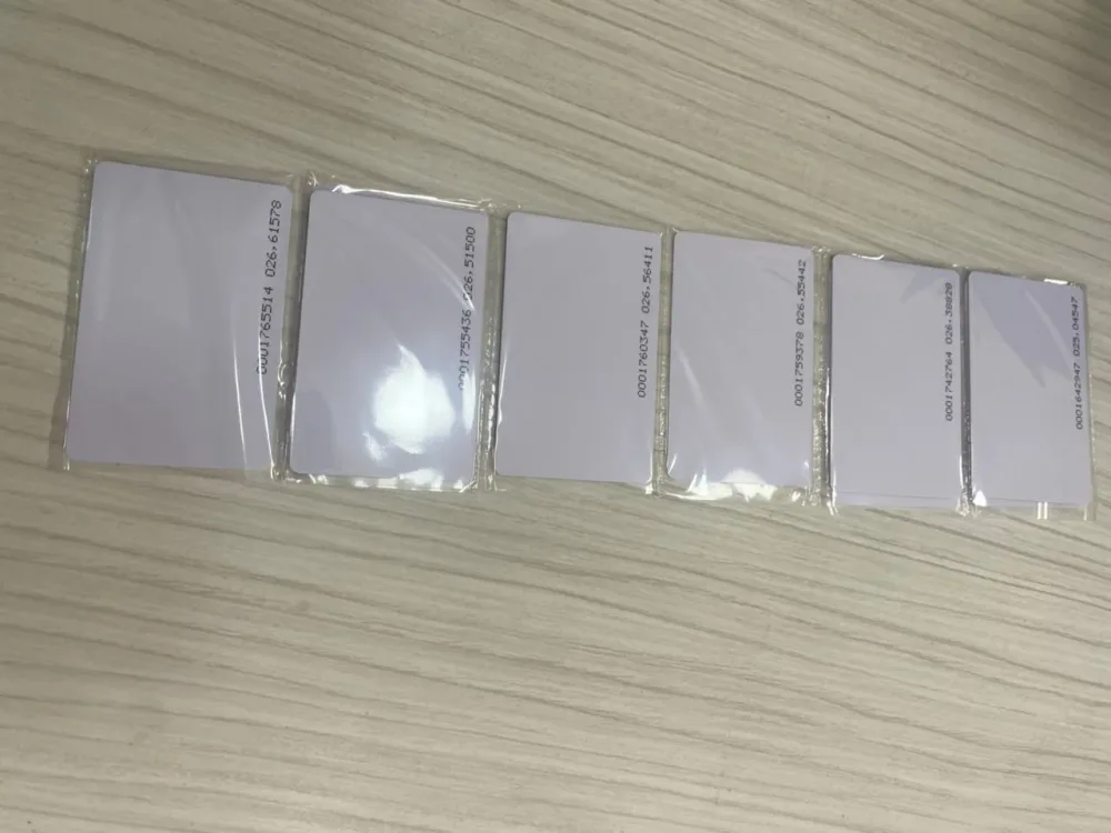 (CARTE PVC RFID 125 KHZ (200 CARTES