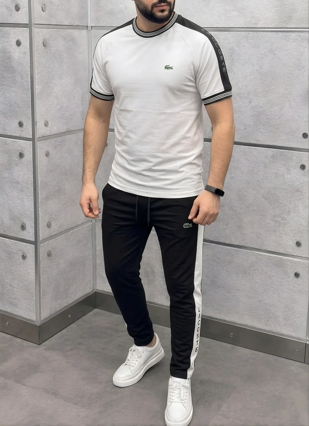 Ensmble Lacoste Good