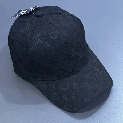 كاسكيطة لويس فويتون Louis Vuitton black